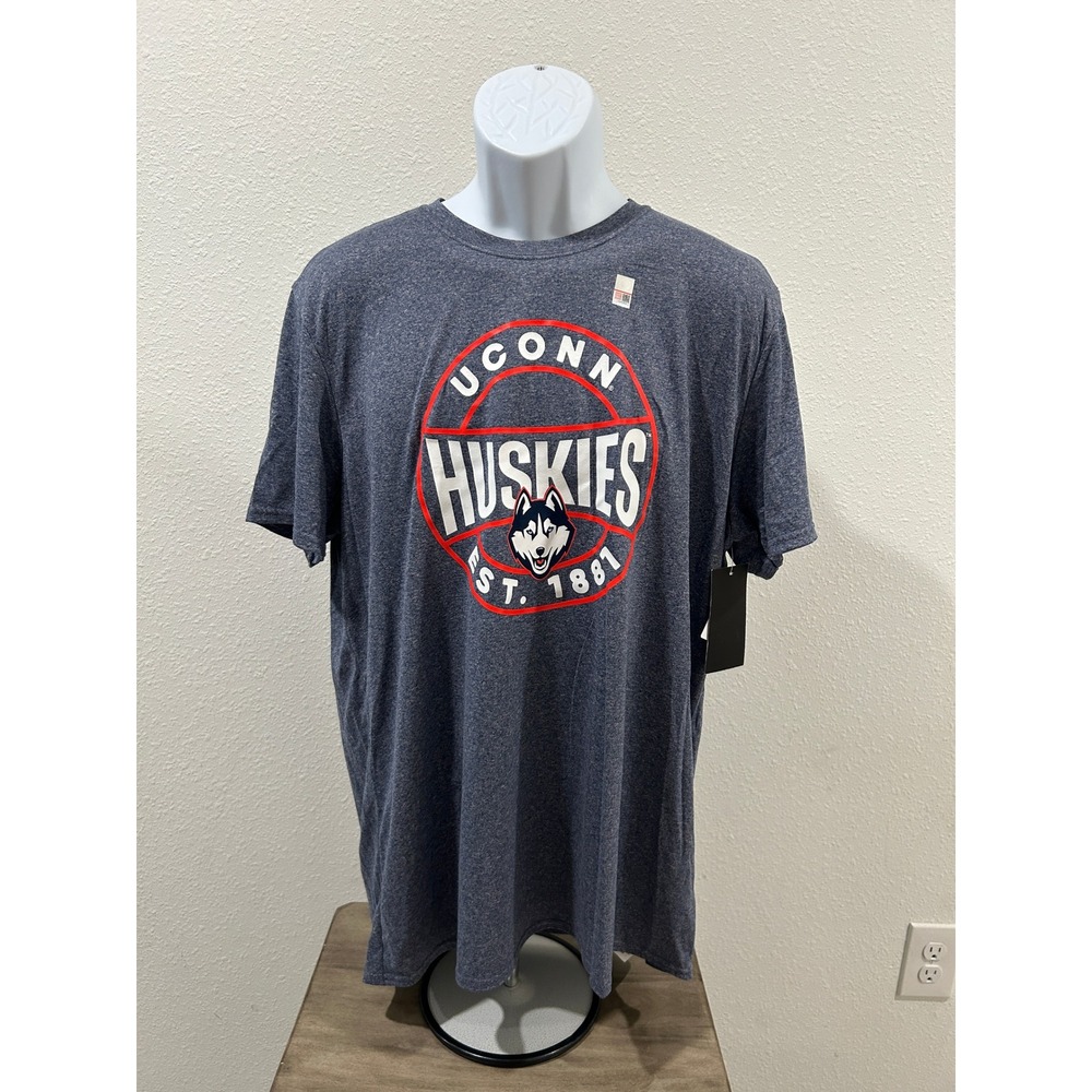Captivating UConn Huskies Mens XL T-Shirt Navy Blue Heather Graphic Tee NWT